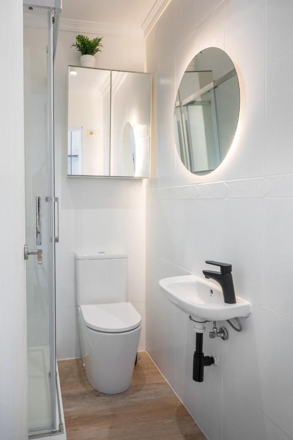 Modern Studio Naciones Apartment เบนัลมาเดนา ภายนอก รูปภาพ